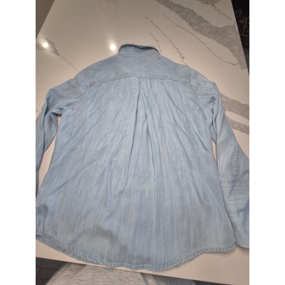 Hatley Womens Light Wash Lyocell Denim Button Down Shirt Small Blue Striped Trim - Picture 8 of 10